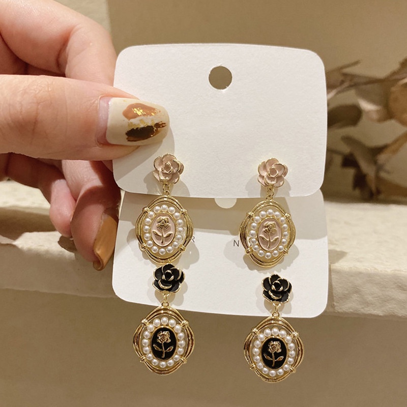 Anting Enamel Bentuk Bunga Bulat Gaya Retro Untuk Musim Gugur Dan Dingin