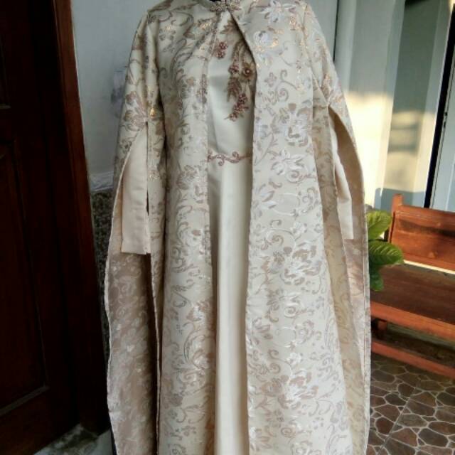 Baju resepsi pengantin