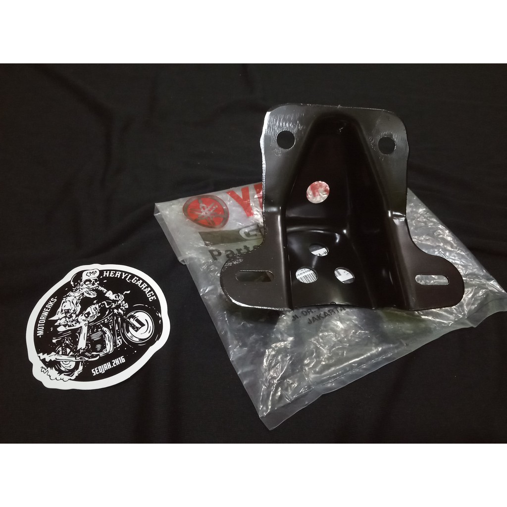DUDUKAN STOPLAMP LAMPU BELAKANG ORIGINAL ASLI YAMAHA RX KING RXK PNP UNIVERSAL