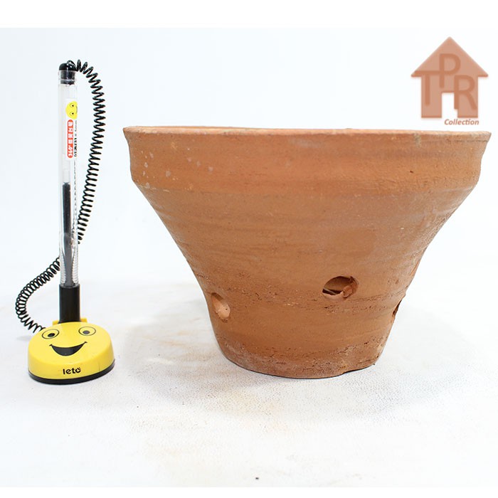 Terakota | Pot Bunga / Pot Tanah Liat Anggrek Ekonomis - D16-18.