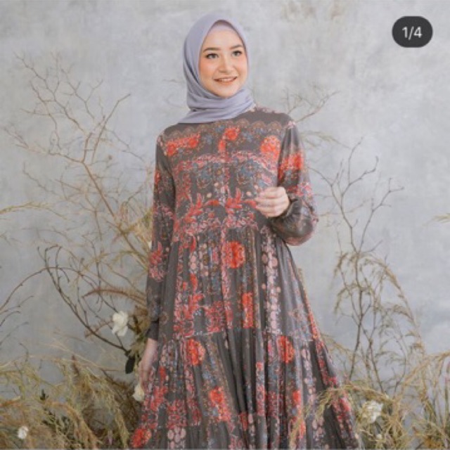 Qena Dress Heaven Lights