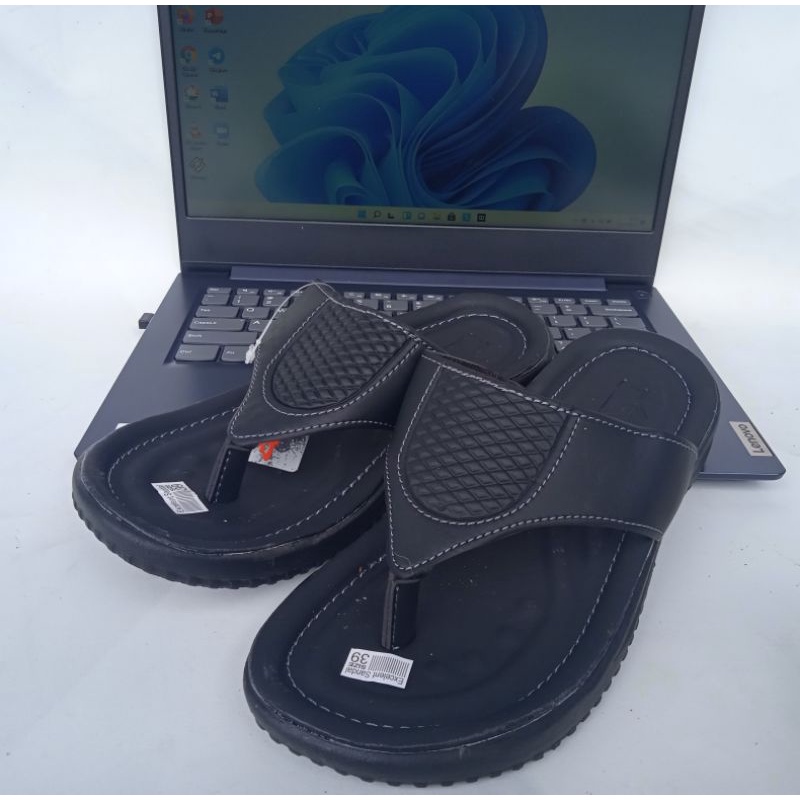 SANDAL PRIA DENZHI INSOLE LAKI