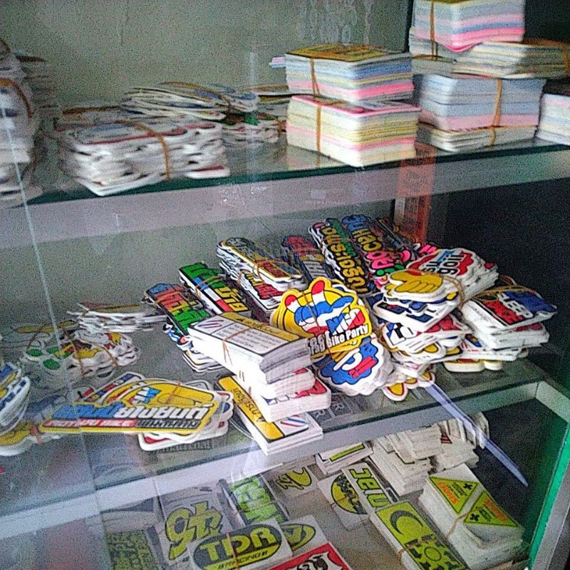 

paket grosir stiker isi 1.000 pcs campur motif