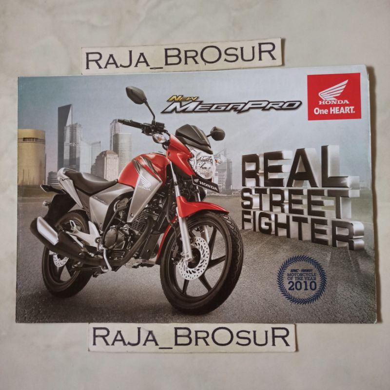 Poster brosur katalog leaflet Honda MegaPro 2010