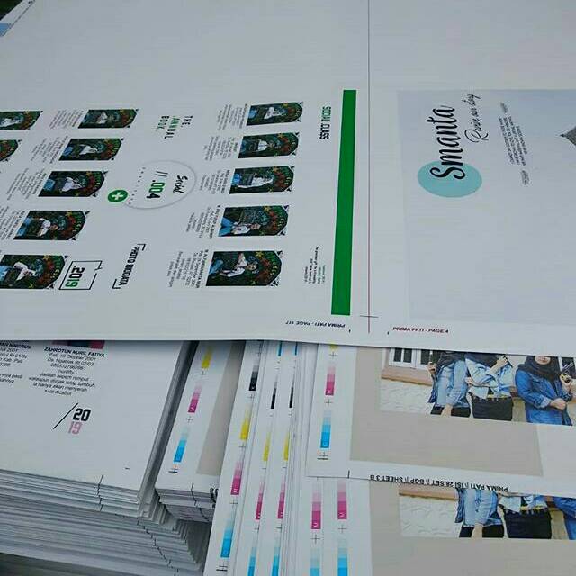 Jasa Cetak Yearbook Album Kenangan Tahunan sekolah