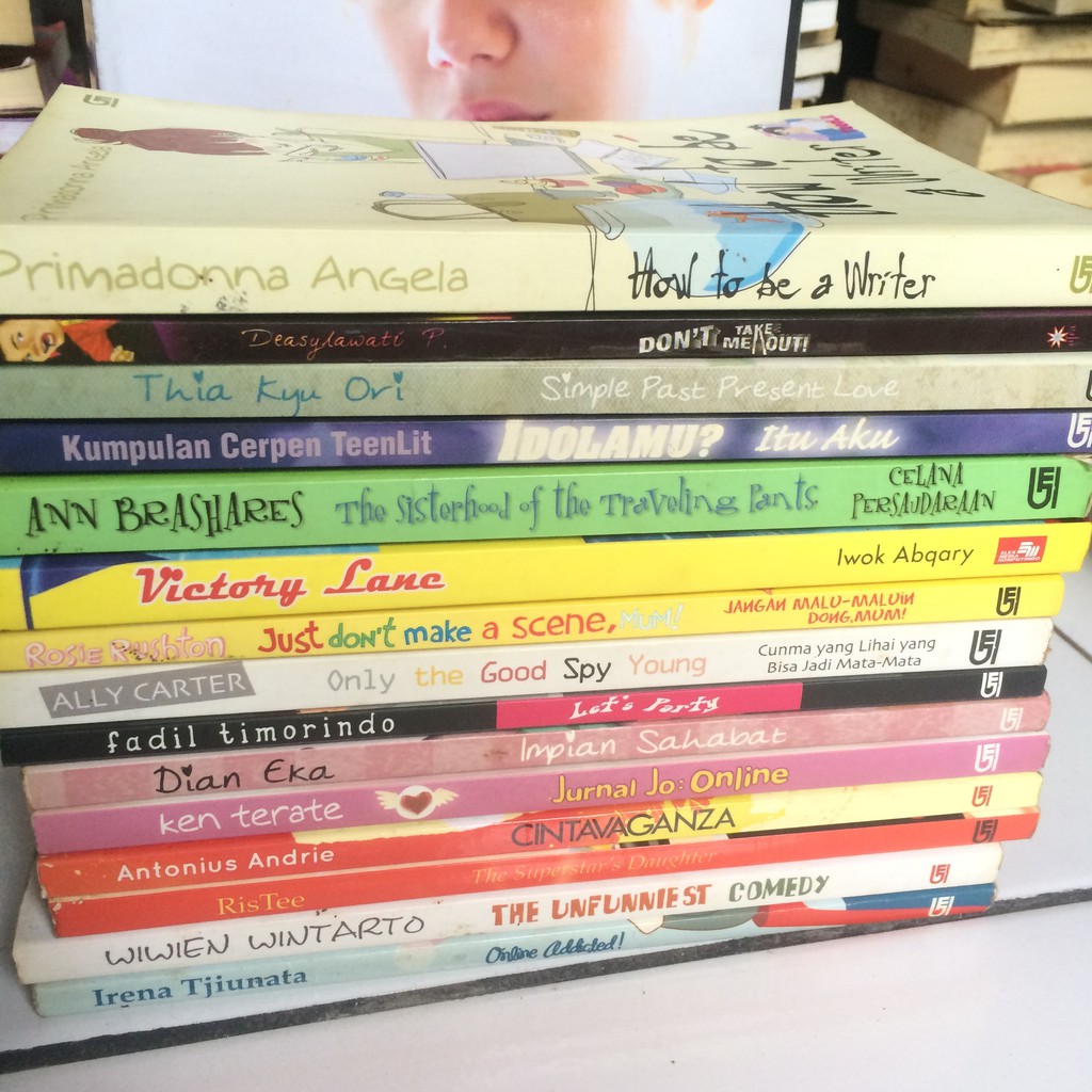 PRELOVED TEENLIT