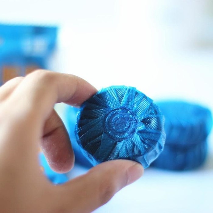 Tablet Biru Pembersih Pewangi Kloset Toilet duduk WC Anti Kuman 50g
