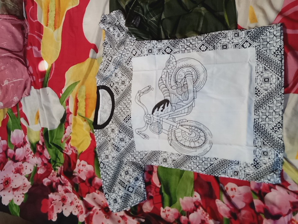 Batik Pria Lengan Pendek, Motif Banyak, Kaos Wayang, Kaos Jogja, Kaos Batik,kaos Full Print