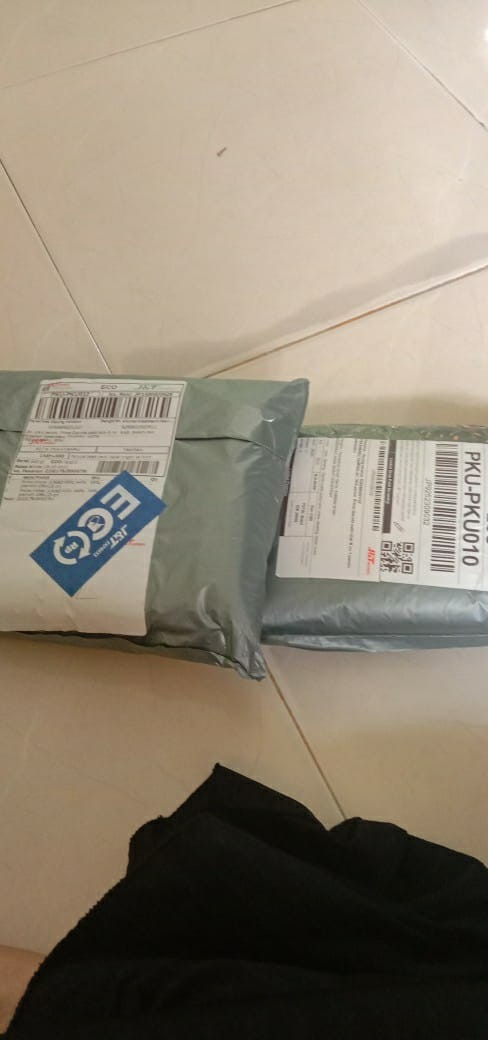 Maura Couple - Sania Ruffle Batik Couple - Batik Modern