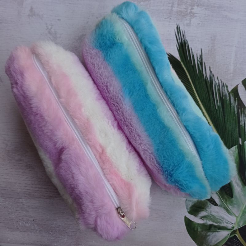 

PENCIL CASE TEMPAT PENSIL FUR BULU