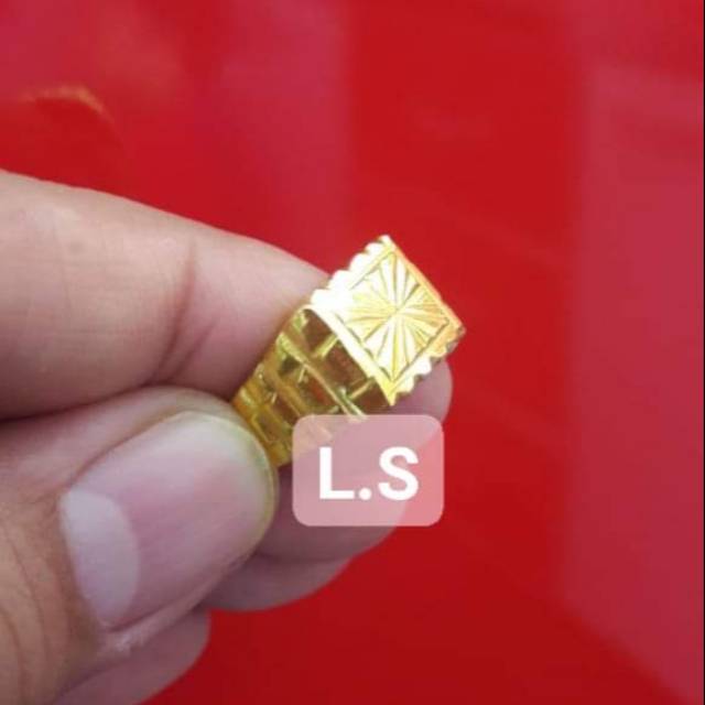 Cincin Pria 24K. Kadar 99,99%. Mas LM 24K. Berat 10 gram.