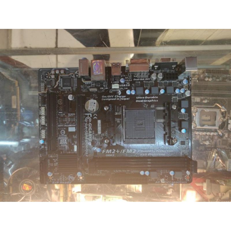 mobo amd gigabyte a68 socket fm2+