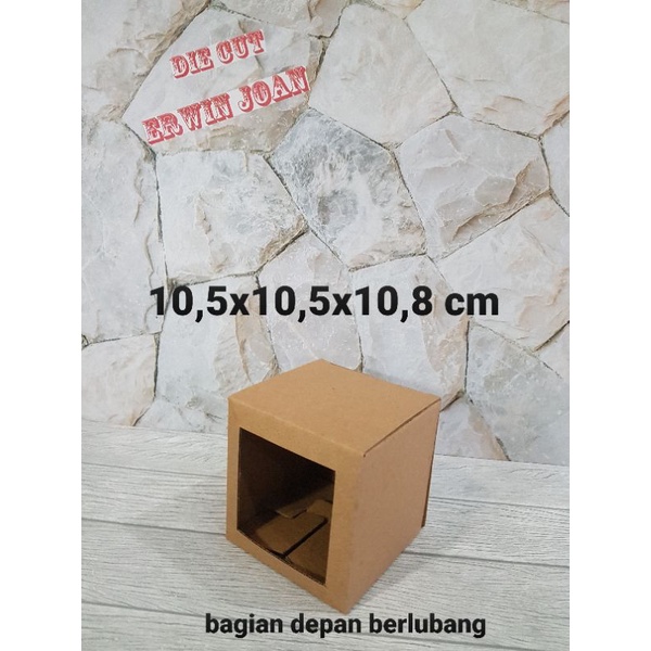

Kardus Box uk. 10,5x10,5x10,8 cm Kotak Die Cut ( Dengan / Tanpa Lubang)
