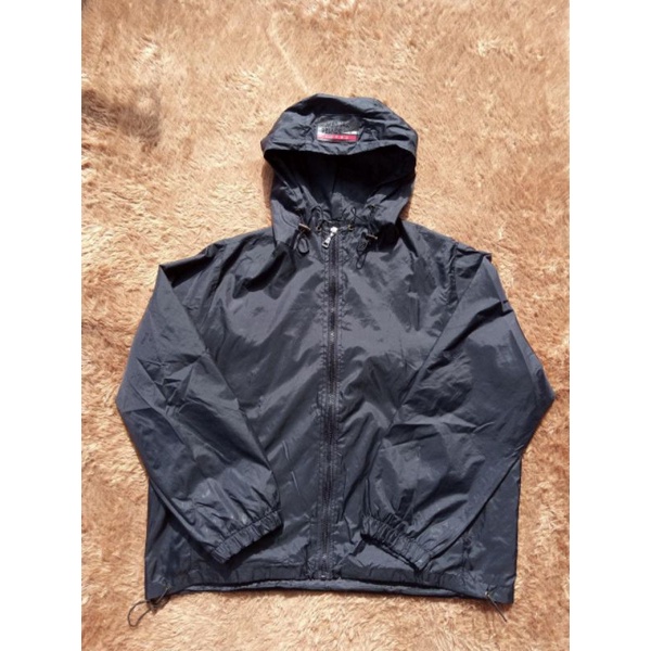 jaket prada second preloved