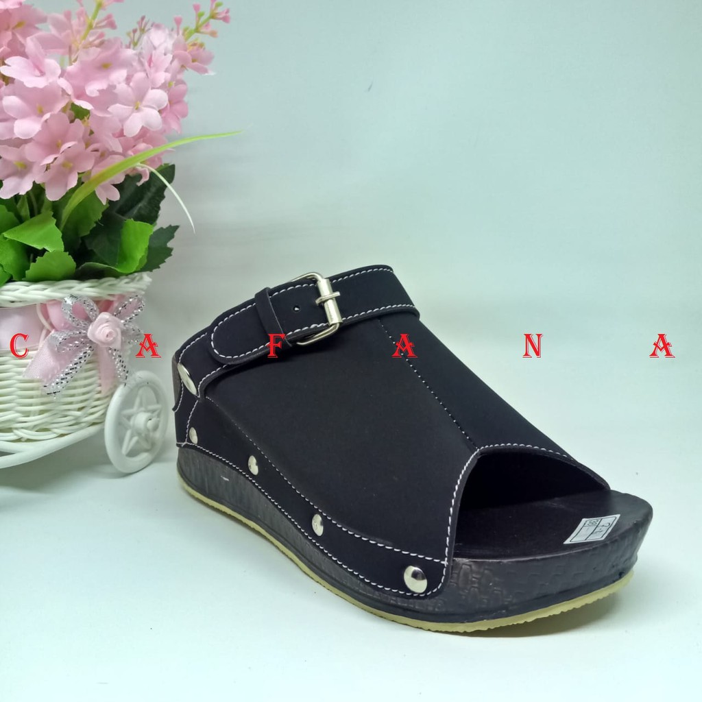 Sandal Wedges Wanita Elegan SDW221