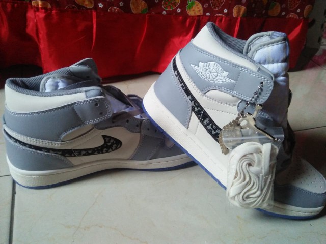  PROMO SPESIAL SEPATU  SNEAKERS MURAH DIOR  X NIKE  AIR  