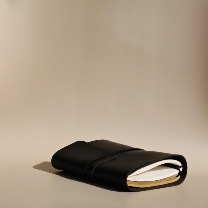 

(BISA COD) Travel Leather Notebook - Ebony, 10x15 cm