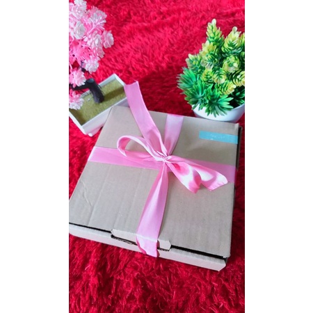 

Hampers B'day/Wedding/Wisuda (Hampers Request)