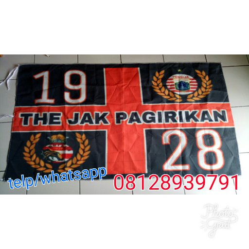 

Unik Bendera Kain The Jack Persija Murah