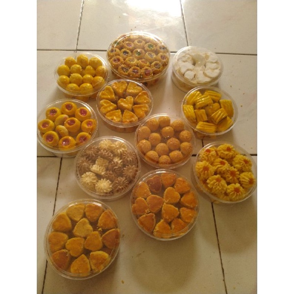 

NASTAR KEJU KUE LEBARAN ISI 250GR