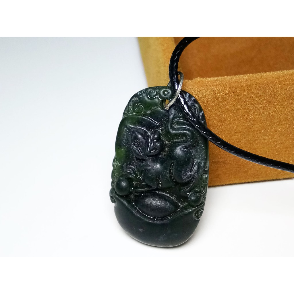 VeE Kalung Liontin Batu Giok Hitam Berukir Shio Tikus Mini- Liontin Terapi Kesehatan