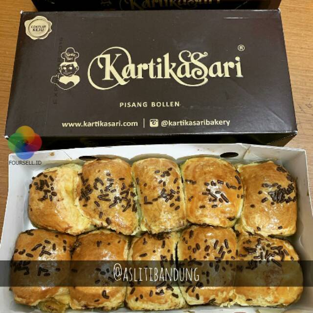 

Kartika Sari Bolen Mini Pisang Bolen Asli Ti Bandung Oleh Oleh Bandung Favorit by aslitibandung