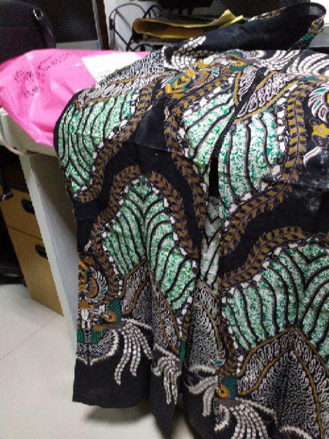 Couple Batik Keluarga || Setelan Couple Batik Ayah Ibu Anak Cewek