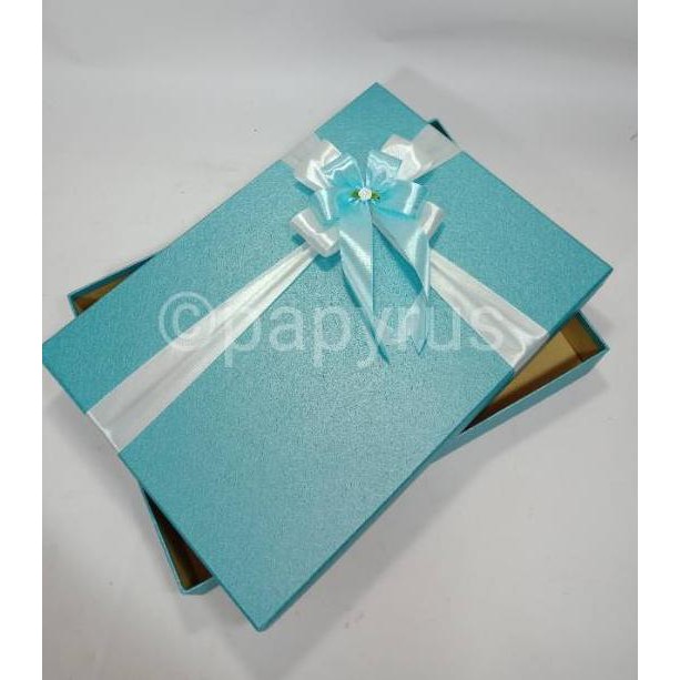 

Hj3Code Papyrus 25x35 tinggi 10cm Kotak Kado Gift Box(terlaris)O6C4