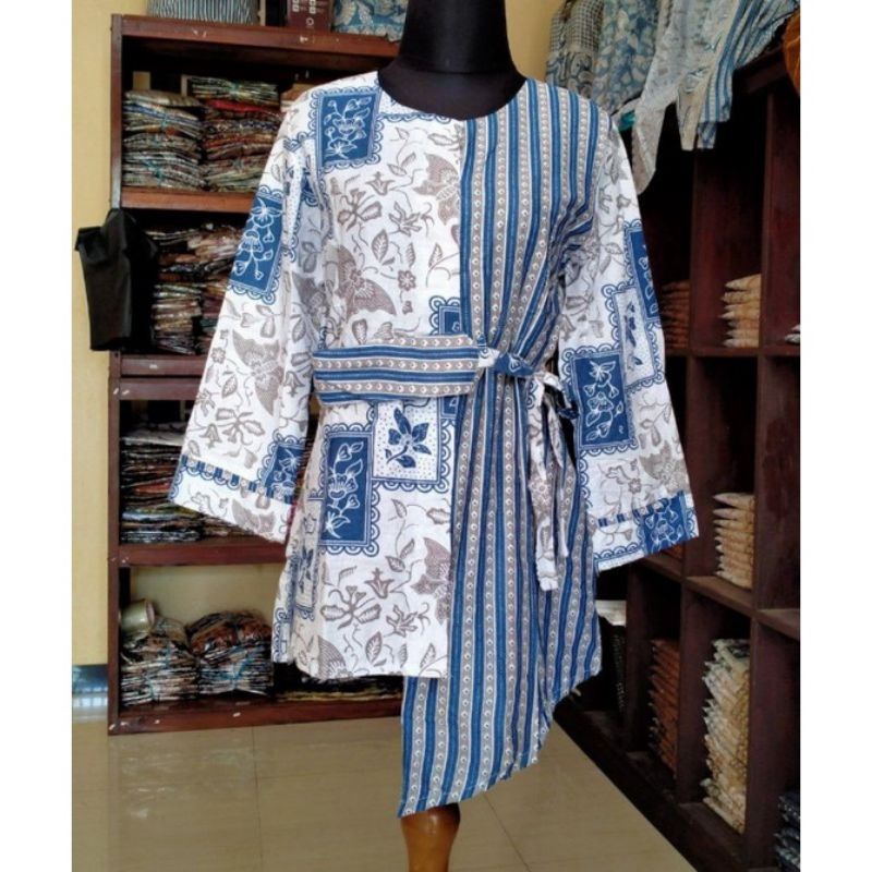 Batik wanita ASJ SA HRB026 Kenongo Kemeja Tosca Pendek-Kupu biru