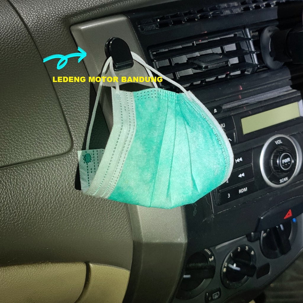 Gantungan Masker Mobil Tempat Gantung Barang Tempel Dasboard Car Holder Hook