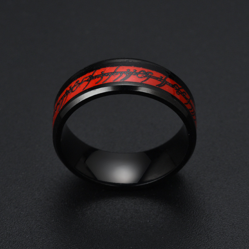 Cincin Baja Titanium Hitam Merah Fashion Eropa Dan Amerika