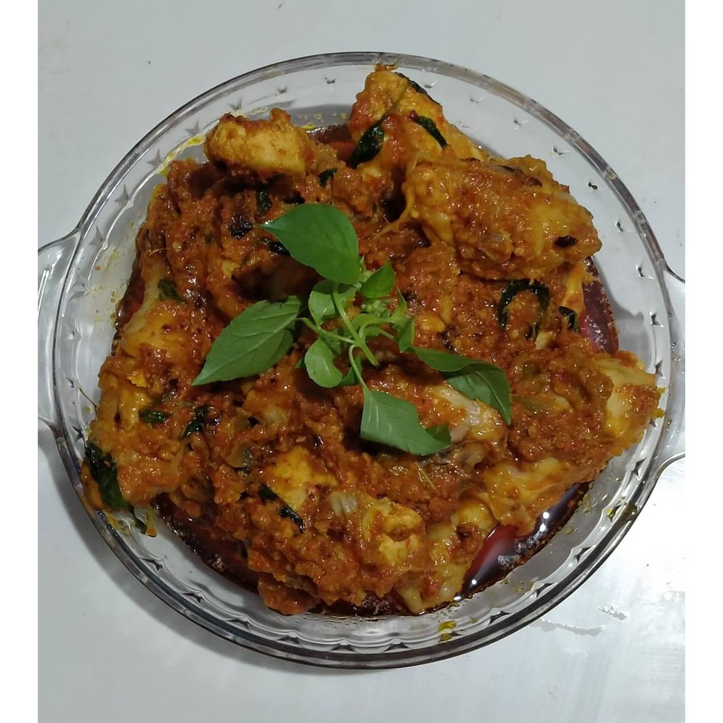 

Ayam Rica Khas Manado Size Pesta (20x20)