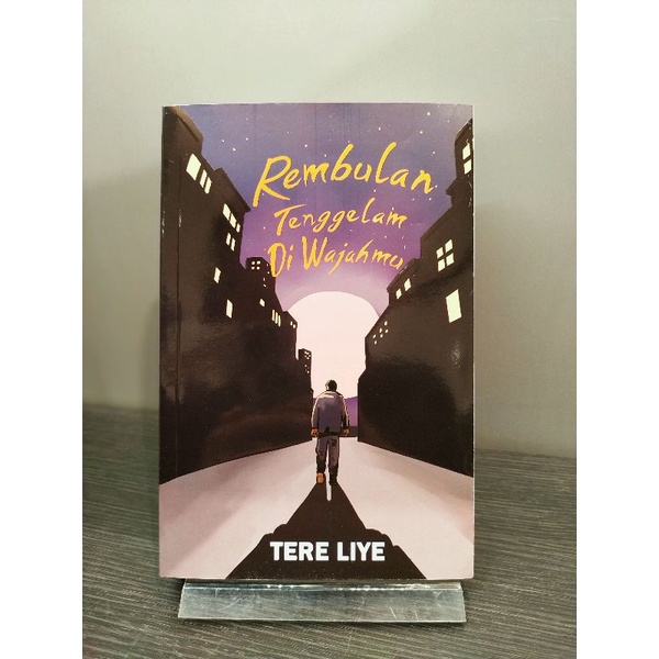 Novel Rembulan Tenggelam Di Wajahmu