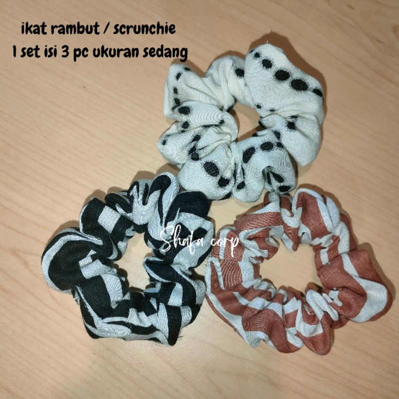 IKAT RAMBUT SCRUNCHIE KOREA