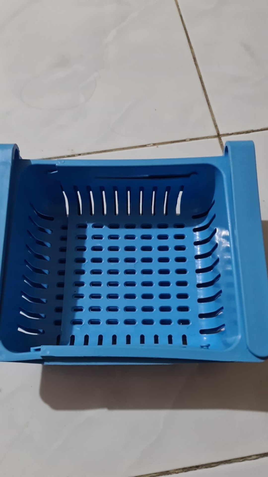 Rak Kulkas Tempat Penyimpanan Makanan