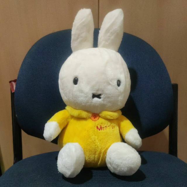 Boneka Kelinci Miffy ukuran Jumbo