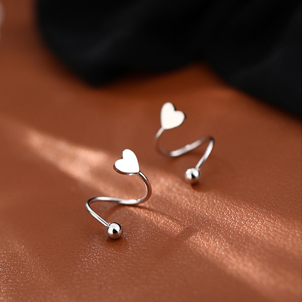 【COD Tangding】Anting Tusuk Wanita Model Simple Ukuran Kecil Untuk Musim Semi / Panas