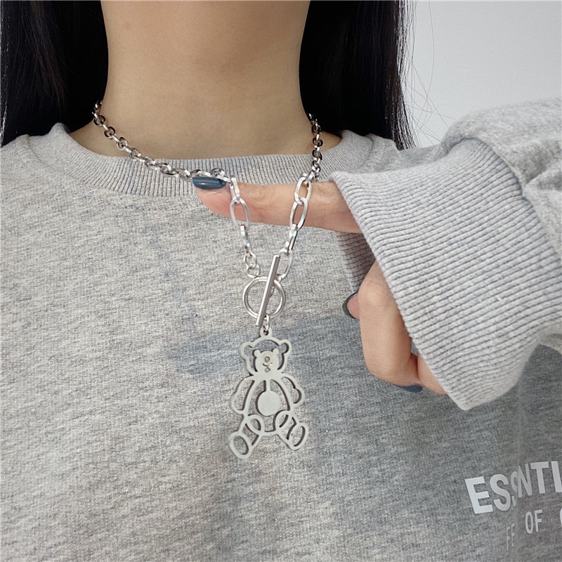 Kalung Rantai Desain Beruang Hollow Gaya Hip Hop Korea Untuk Aksesoris