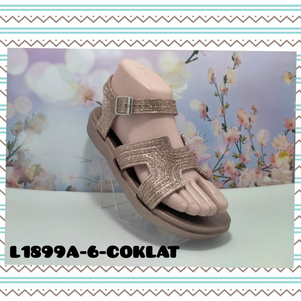 SANDAL GUNUNG WANITA IMPOR SELOP GLANZTON L-1899A-6 UK. 37-41