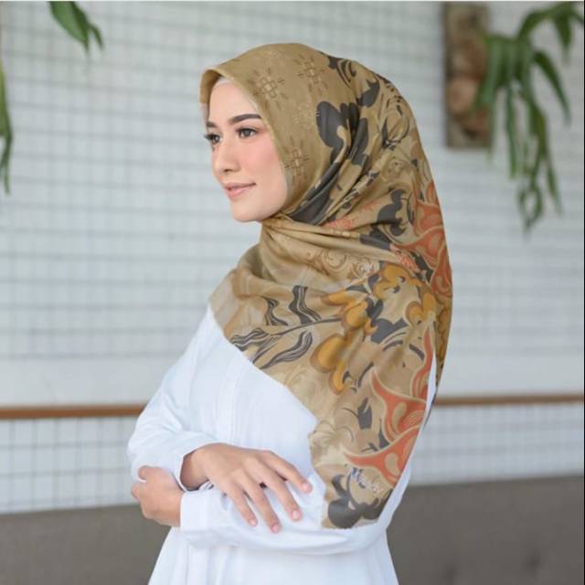 Hijab Segiempat Motif My Ladi Bernia | Jilbab Voal Segi Empat | Kerudung Voal Segiempat