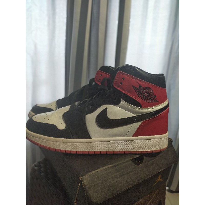 Nike Air Jordan 1 High Black Toe
