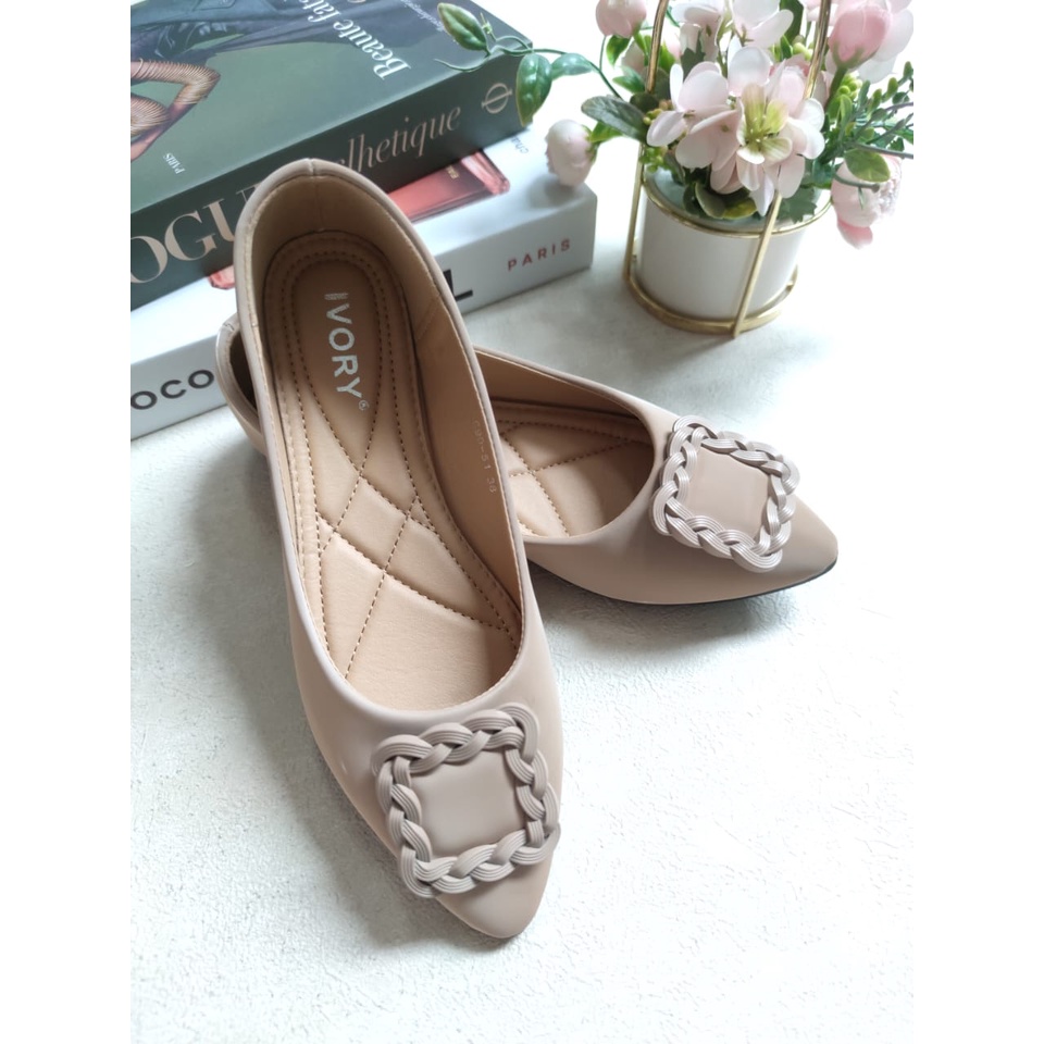 IVORY Sepatu Flat Wanita Import 999-51 Hitam