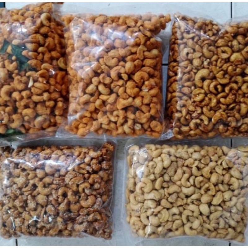

kacang mede 5 rasa 250gr