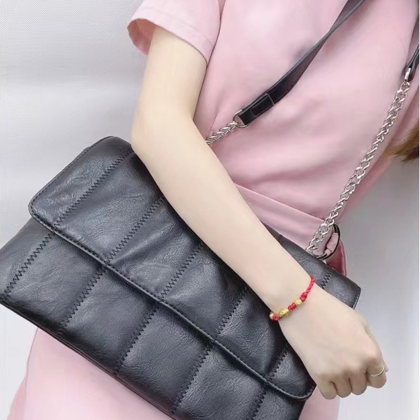 Shoulder bag wanita tas bahu wanita crossbody bag hand bag wanita tas wanita kekinian tas kulit wanita tas wanita import tas fashion wanita tas wanita terbaru tas import wanita COD tas wanita murah tas wanita branded