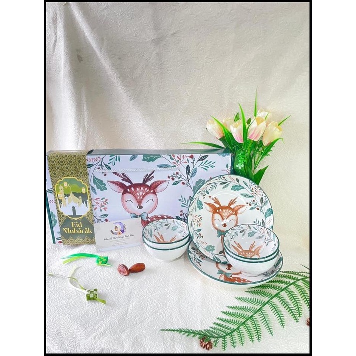 

Home Decor Hampers Gift Kado Natal Piring Mangkuk Keramik Set