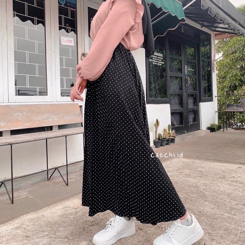 ROK PLISKET POLKADOT PREMIUM LIPATAN BESAR