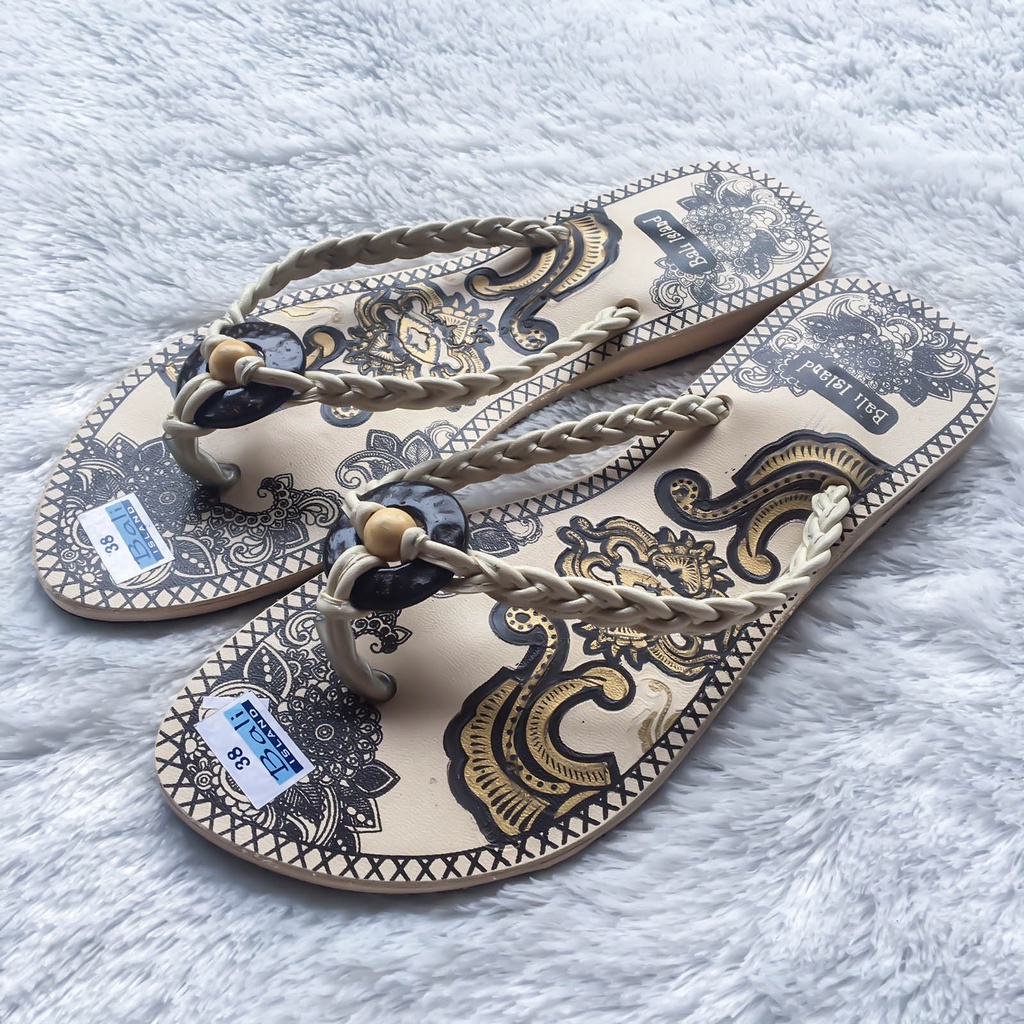 Sepatu Wanita Sandal Jepit Bali Island putih mote Etnik Antik Bali Oleh Oleh Khas Bali Souvenir Bali