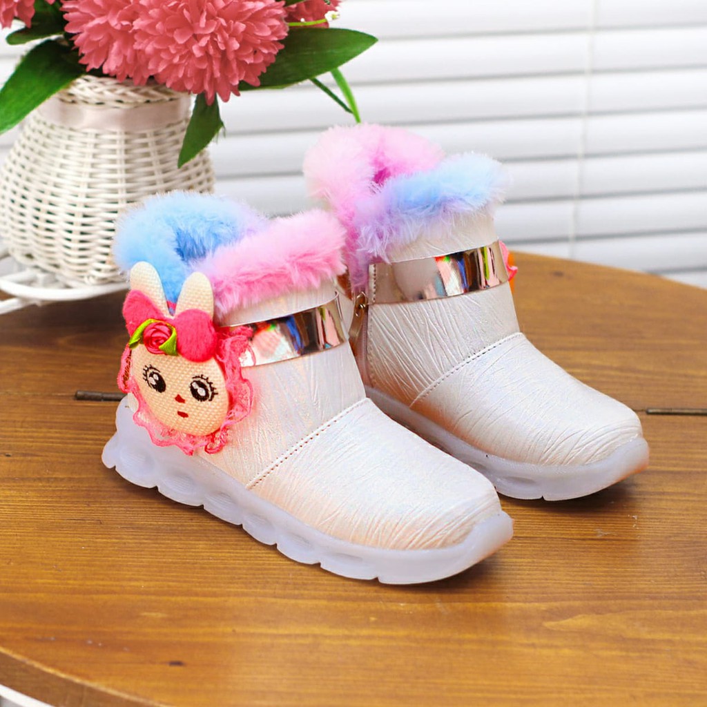 Sepatu Boots Anak Perempuan Rabbit Karakter DDKY