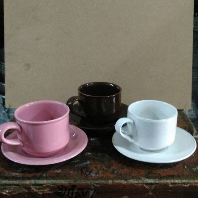 CANGKIR KERAMIK SET TATAKAN 6 PCS GOJEK