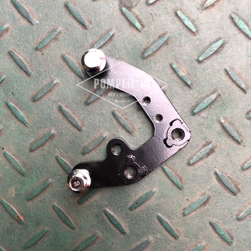 Bracket Breket Pangkon Kaliper Rem Cakram Original Copotan Motor Minerva GTR150